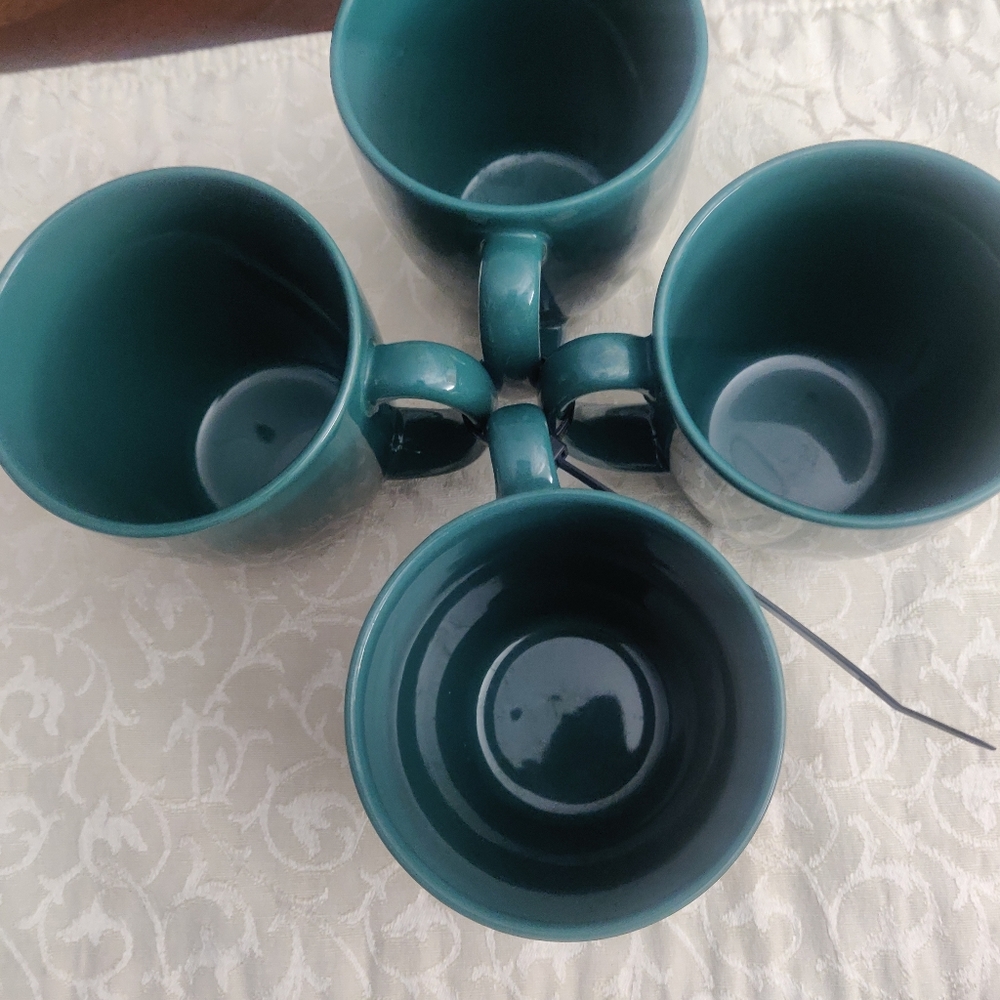 Bundle 4 dark green Corelle stoneware coffee mug  no cracks, scratch or chips